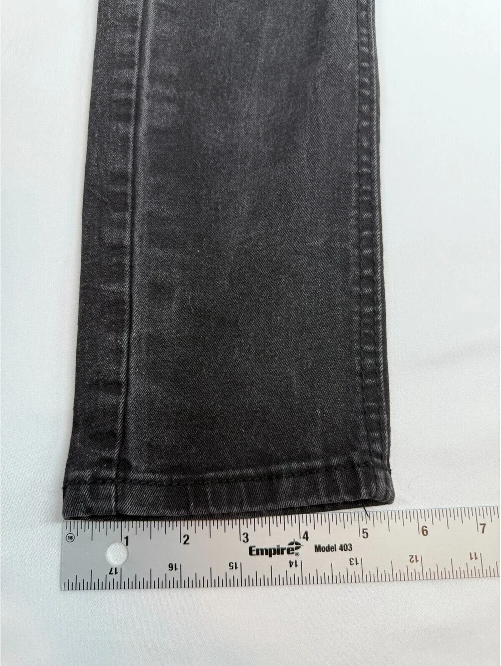 Hustle Distressed Super Skinny Super Stretch Jeans Men's Size W30 in Black